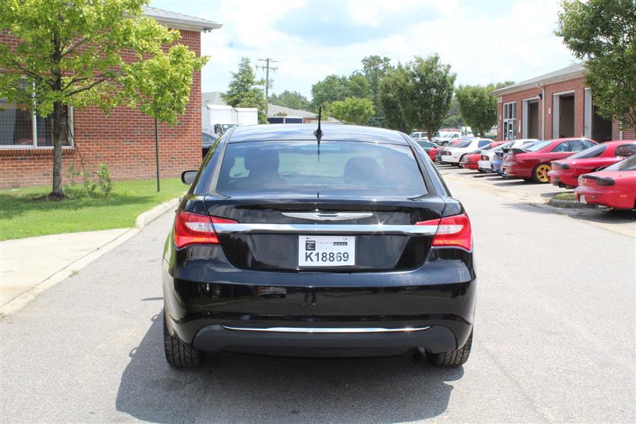 Used Chrysler 200 4dr Sdn Limited 2011 | CARMANIA USA. Chesapeake, Virginia Used Chrysler 200 4dr Sdn Limited 2011 | CARMANIA USA. Chesapeake, Virginia
