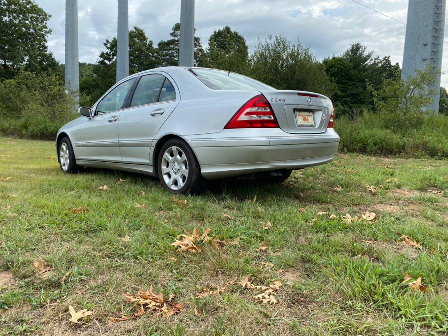 2005 Mercedes-Benz C-Class 4dr Sdn 2.6L 4MATIC, available for sale in Wallingford, Connecticut | Vertucci Automotive Inc. Wallingford, Connecticut 2005 Mercedes-Benz C-Class 4dr Sdn 2.6L 4MATIC, available for sale in Wallingford, Connecticut | Vertucci Automotive Inc. Wallingford, Connecticut
