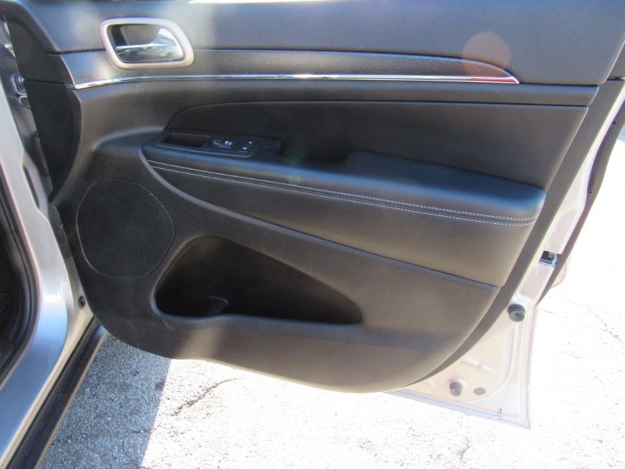 2015 Jeep Grand Cherokee Limited, available for sale in Worcester, Massachusetts | Hilario's Auto Sales Inc.. Worcester, Massachusetts 2015 Jeep Grand Cherokee Limited, available for sale in Worcester, Massachusetts | Hilario's Auto Sales Inc.. Worcester, Massachusetts
