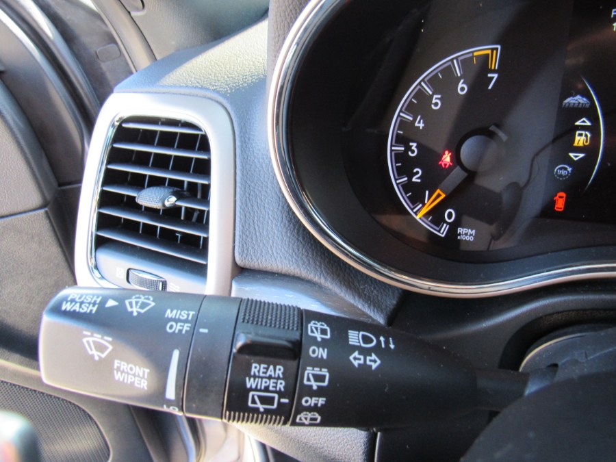 2015 Jeep Grand Cherokee Limited, available for sale in Worcester, Massachusetts | Hilario's Auto Sales Inc.. Worcester, Massachusetts 2015 Jeep Grand Cherokee Limited, available for sale in Worcester, Massachusetts | Hilario's Auto Sales Inc.. Worcester, Massachusetts