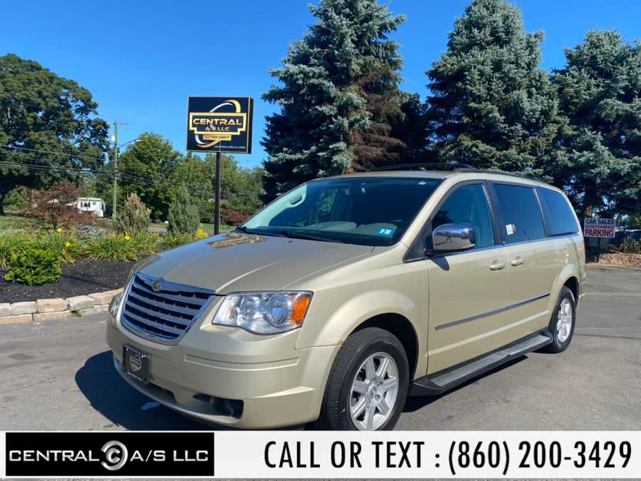 2010 Chrysler Town & Country 4dr Wgn Touring, available for sale in East Windsor, Connecticut | Central A/S LLC. East Windsor, Connecticut
