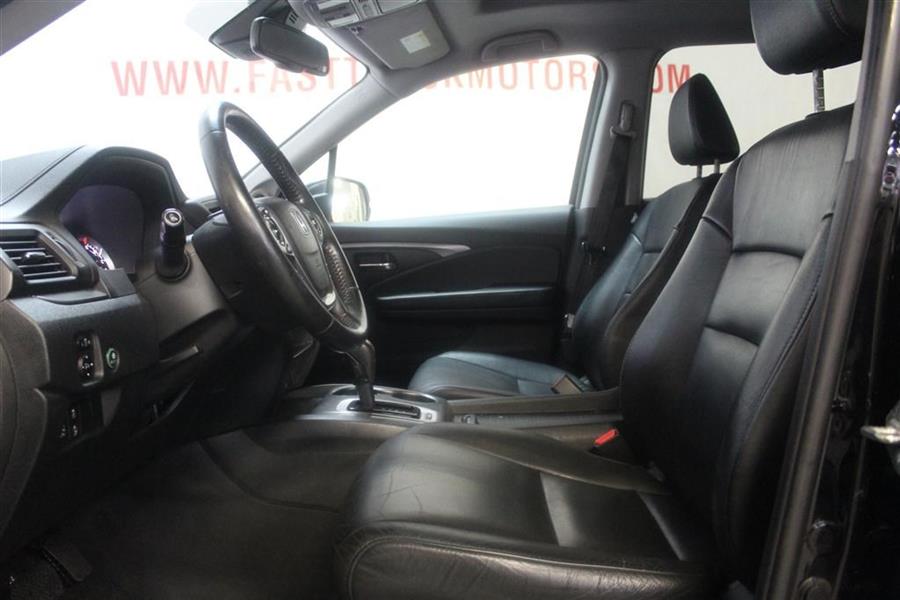 Used Honda Pilot EXL 2016 | Fast Track Motors. Paterson, New Jersey Used Honda Pilot EXL 2016 | Fast Track Motors. Paterson, New Jersey