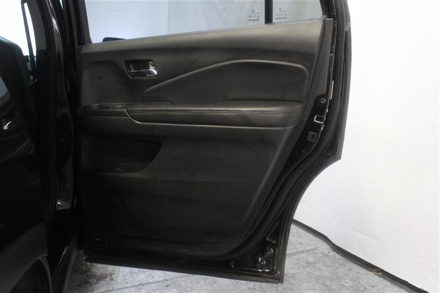 Used Honda Pilot EXL 2016 | Fast Track Motors. Paterson, New Jersey Used Honda Pilot EXL 2016 | Fast Track Motors. Paterson, New Jersey