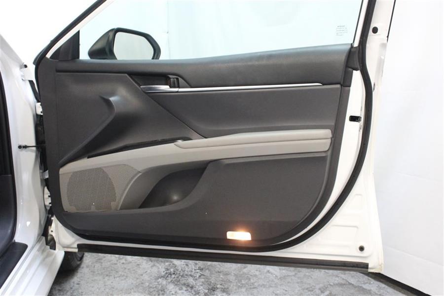 2019 Toyota Camry LE, available for sale in Paterson, New Jersey | Fast Track Motors. Paterson, New Jersey 2019 Toyota Camry LE, available for sale in Paterson, New Jersey | Fast Track Motors. Paterson, New Jersey