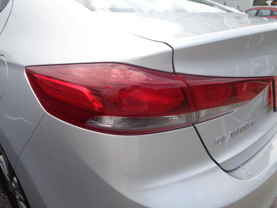 2018 Hyundai Elantra SEL 2.0L Auto SULEV (Alabama), available for sale in Valley Stream, New York | NY Auto Traders. Valley Stream, New York 2018 Hyundai Elantra SEL 2.0L Auto SULEV (Alabama), available for sale in Valley Stream, New York | NY Auto Traders. Valley Stream, New York