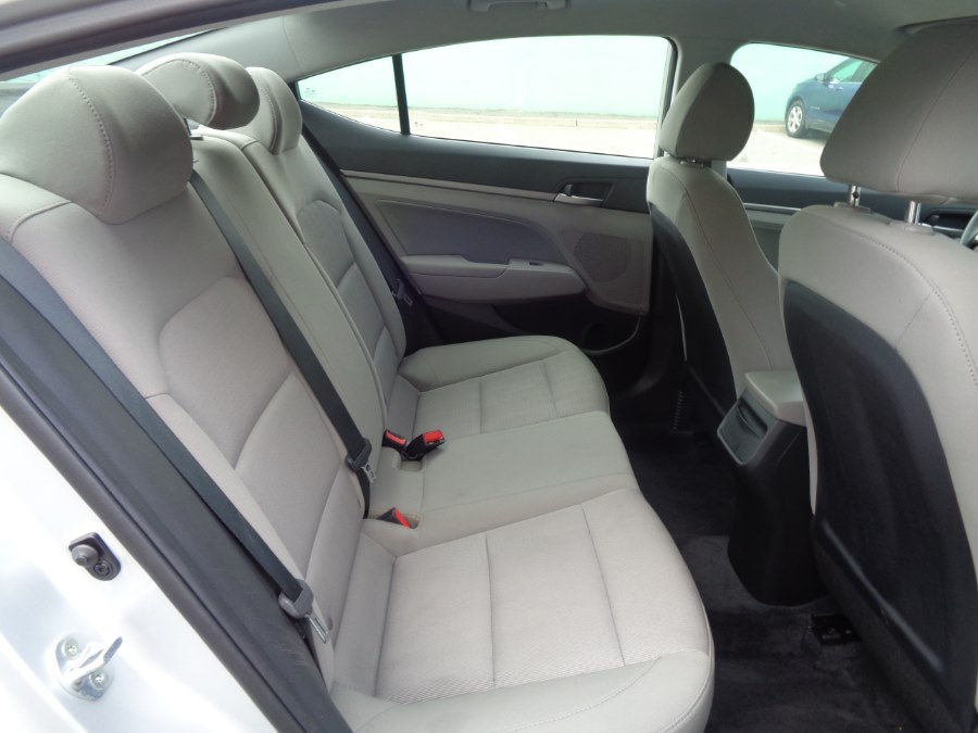 2018 Hyundai Elantra SEL 2.0L Auto SULEV (Alabama), available for sale in Valley Stream, New York | NY Auto Traders. Valley Stream, New York 2018 Hyundai Elantra SEL 2.0L Auto SULEV (Alabama), available for sale in Valley Stream, New York | NY Auto Traders. Valley Stream, New York