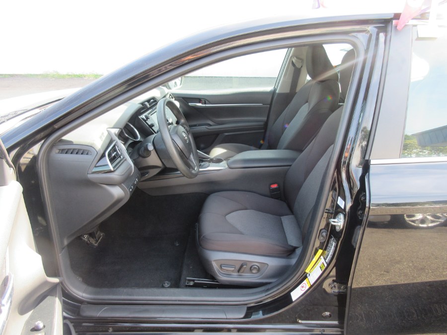 2019 Toyota Camry SE Auto (Natl), available for sale in Linden, New Jersey | Route 27 Auto Mall. Linden, New Jersey 2019 Toyota Camry SE Auto (Natl), available for sale in Linden, New Jersey | Route 27 Auto Mall. Linden, New Jersey