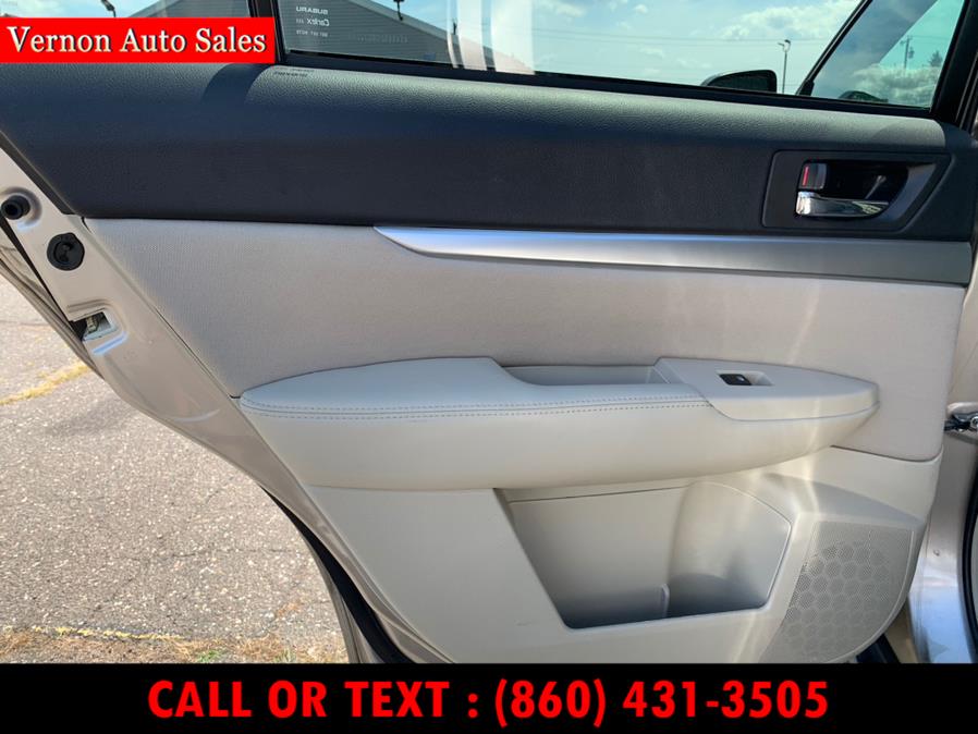 2014 Subaru Outback 4dr Wgn H4 Auto 2.5i Premium, available for sale in Manchester, Connecticut | Vernon Auto Sale & Service. Manchester, Connecticut 2014 Subaru Outback 4dr Wgn H4 Auto 2.5i Premium, available for sale in Manchester, Connecticut | Vernon Auto Sale & Service. Manchester, Connecticut