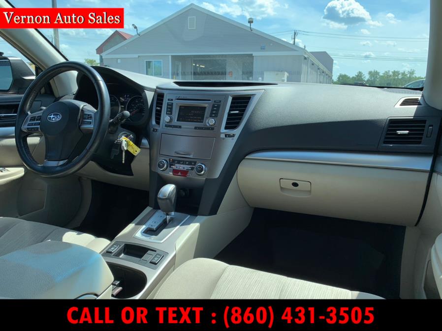 2014 Subaru Outback 4dr Wgn H4 Auto 2.5i Premium, available for sale in Manchester, Connecticut | Vernon Auto Sale & Service. Manchester, Connecticut 2014 Subaru Outback 4dr Wgn H4 Auto 2.5i Premium, available for sale in Manchester, Connecticut | Vernon Auto Sale & Service. Manchester, Connecticut