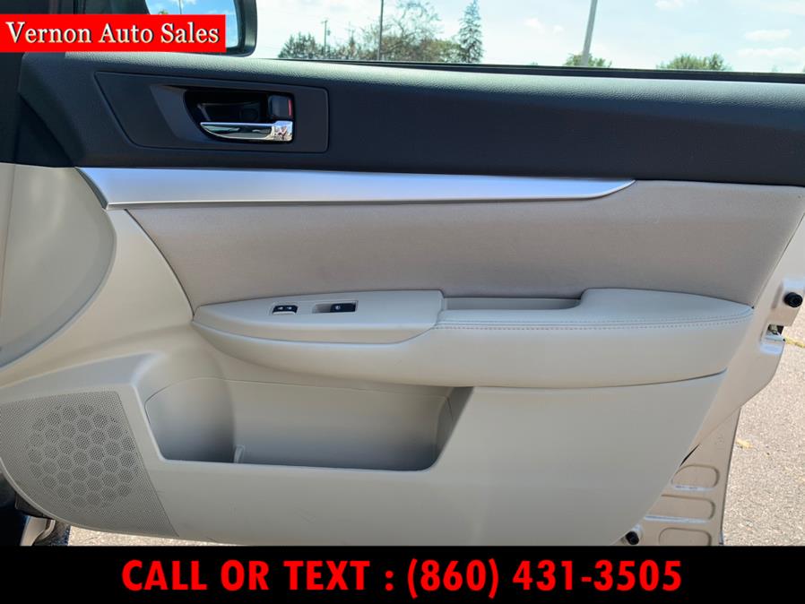 2014 Subaru Outback 4dr Wgn H4 Auto 2.5i Premium, available for sale in Manchester, Connecticut | Vernon Auto Sale & Service. Manchester, Connecticut 2014 Subaru Outback 4dr Wgn H4 Auto 2.5i Premium, available for sale in Manchester, Connecticut | Vernon Auto Sale & Service. Manchester, Connecticut