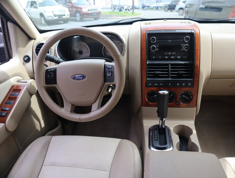 2008 Ford Explorer 4WD 4dr V6 Eddie Bauer, available for sale in Huntington Station, New York | My Auto Inc.. Huntington Station, New York 2008 Ford Explorer 4WD 4dr V6 Eddie Bauer, available for sale in Huntington Station, New York | My Auto Inc.. Huntington Station, New York