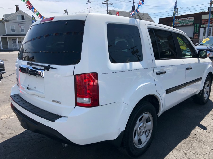 Used Honda Pilot 4WD 4dr LX 2014 | Affordable Motors Inc. Bridgeport, Connecticut Used Honda Pilot 4WD 4dr LX 2014 | Affordable Motors Inc. Bridgeport, Connecticut