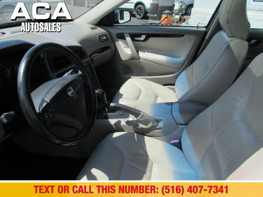 2004 Volvo S60 2.4L Auto w/Sunroof, available for sale in Lynbrook, New York | ACA Auto Sales. Lynbrook, New York 2004 Volvo S60 2.4L Auto w/Sunroof, available for sale in Lynbrook, New York | ACA Auto Sales. Lynbrook, New York