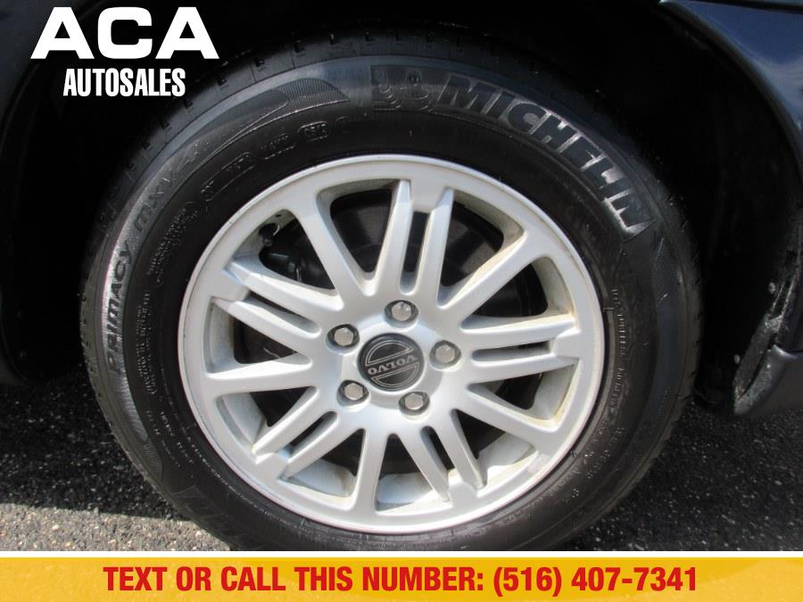 2004 Volvo S60 2.4L Auto w/Sunroof, available for sale in Lynbrook, New York | ACA Auto Sales. Lynbrook, New York 2004 Volvo S60 2.4L Auto w/Sunroof, available for sale in Lynbrook, New York | ACA Auto Sales. Lynbrook, New York
