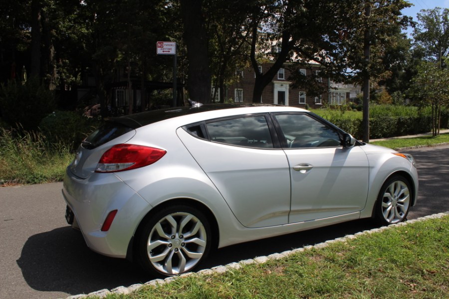 2012 Hyundai Veloster Manual 3dr Cpe, available for sale in Great Neck, New York | Great Neck Car Buyers & Sellers. Great Neck, New York 2012 Hyundai Veloster Manual 3dr Cpe, available for sale in Great Neck, New York | Great Neck Car Buyers & Sellers. Great Neck, New York