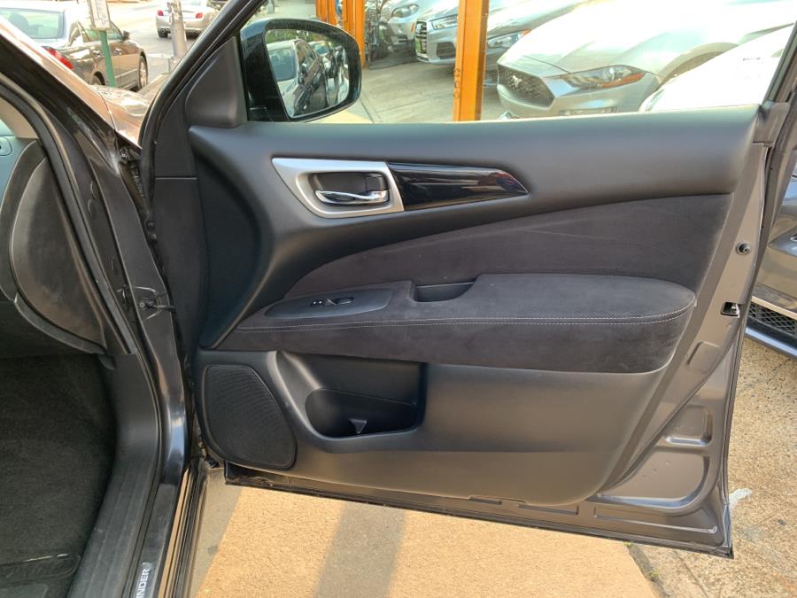 2014 Nissan Pathfinder 4WD 4dr S, available for sale in Jamaica, New York | Sylhet Motors Inc.. Jamaica, New York 2014 Nissan Pathfinder 4WD 4dr S, available for sale in Jamaica, New York | Sylhet Motors Inc.. Jamaica, New York