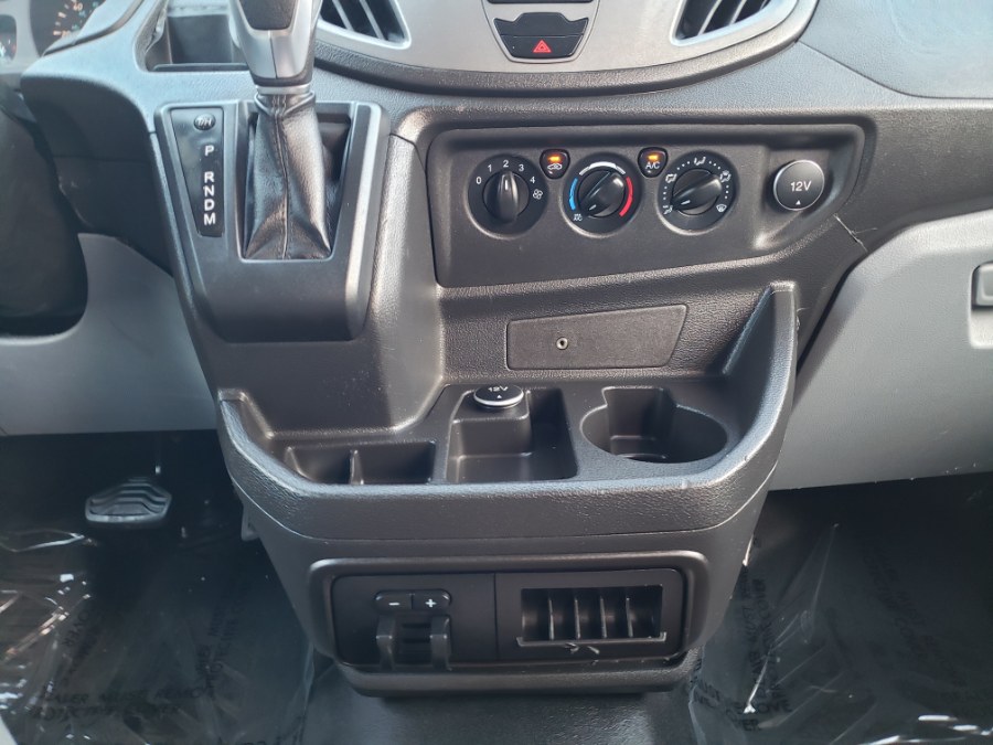 Used Ford Transit Van T-250 148" Med Rf 9000 GVWR Sliding RH Dr LWB 2017 | Toro Auto. East Windsor, Connecticut Used Ford Transit Van T-250 148" Med Rf 9000 GVWR Sliding RH Dr LWB 2017 | Toro Auto. East Windsor, Connecticut