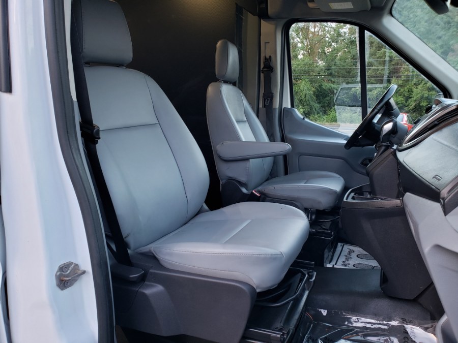 Used Ford Transit Van T-250 148" Med Rf 9000 GVWR Sliding RH Dr LWB 2017 | Toro Auto. East Windsor, Connecticut Used Ford Transit Van T-250 148" Med Rf 9000 GVWR Sliding RH Dr LWB 2017 | Toro Auto. East Windsor, Connecticut