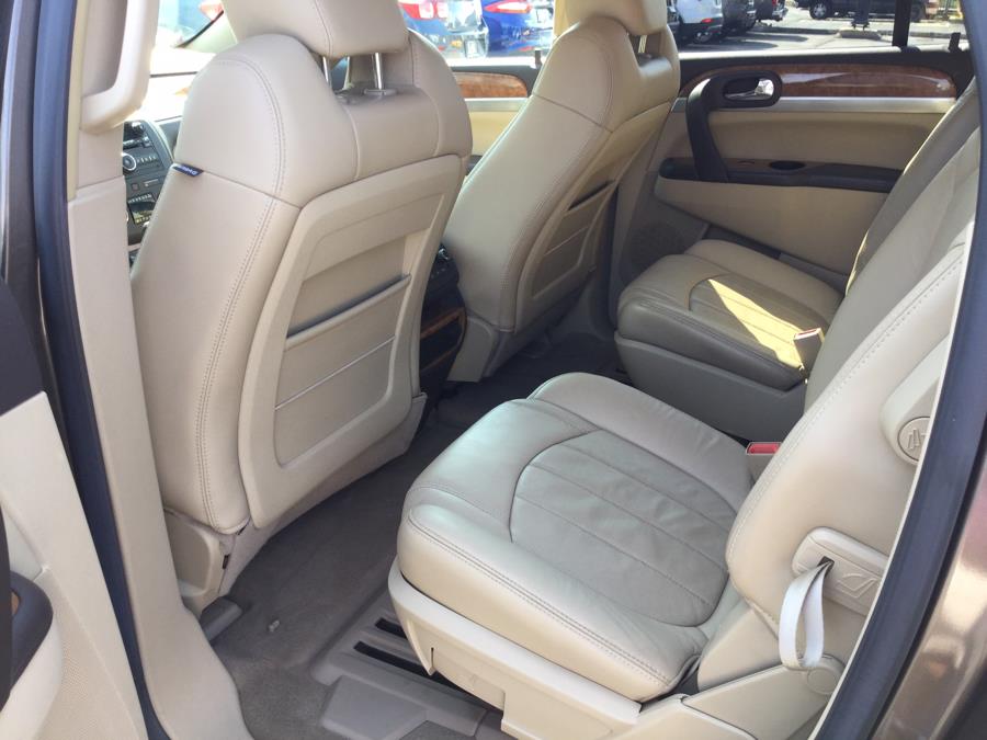 2009 Buick Enclave AWD 4dr CXL, available for sale in Plantsville, Connecticut | L&S Automotive LLC. Plantsville, Connecticut 2009 Buick Enclave AWD 4dr CXL, available for sale in Plantsville, Connecticut | L&S Automotive LLC. Plantsville, Connecticut