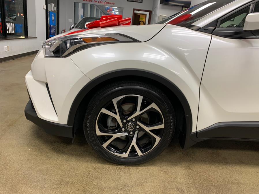 2018 Toyota C-HR XLE FWD (Natl), available for sale in Inwood, New York | 5 Towns Drive. Inwood, New York 2018 Toyota C-HR XLE FWD (Natl), available for sale in Inwood, New York | 5 Towns Drive. Inwood, New York