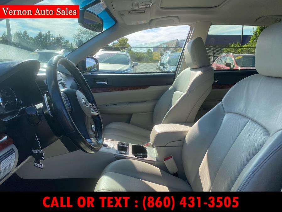 2012 Subaru Outback 4dr Wgn H4 Auto 2.5i Limited, available for sale in Manchester, Connecticut | Vernon Auto Sale & Service. Manchester, Connecticut 2012 Subaru Outback 4dr Wgn H4 Auto 2.5i Limited, available for sale in Manchester, Connecticut | Vernon Auto Sale & Service. Manchester, Connecticut