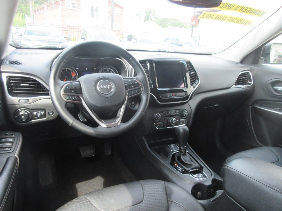 2019 Jeep Cherokee Limited FWD, available for sale in Linden, New Jersey | Route 27 Auto Mall. Linden, New Jersey 2019 Jeep Cherokee Limited FWD, available for sale in Linden, New Jersey | Route 27 Auto Mall. Linden, New Jersey