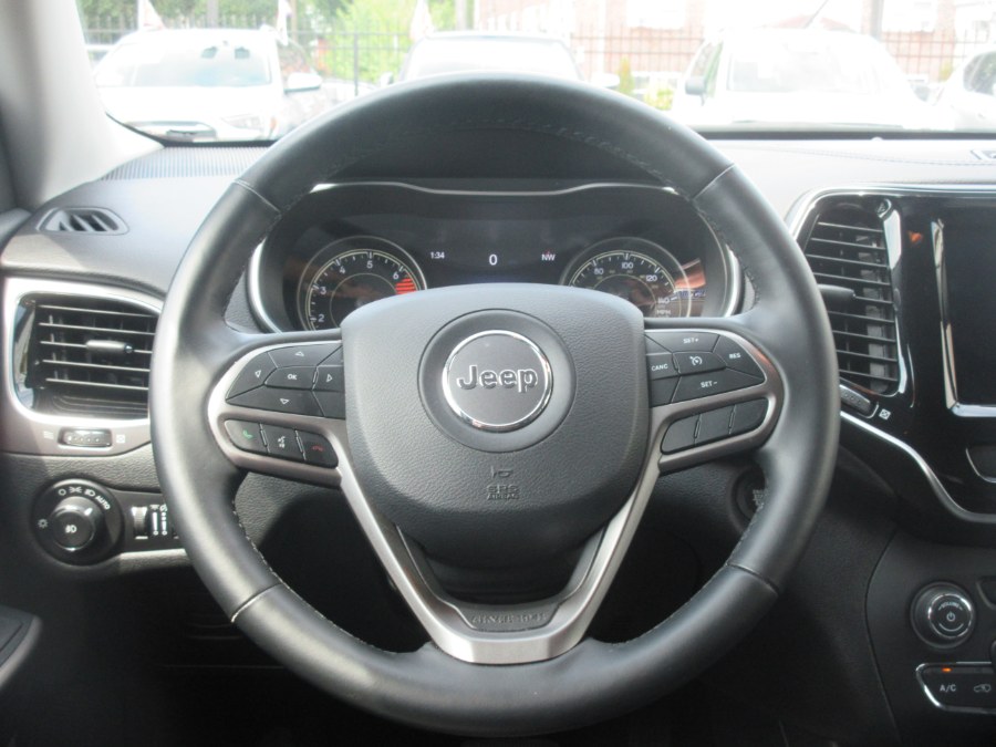 2019 Jeep Cherokee Limited FWD, available for sale in Linden, New Jersey | Route 27 Auto Mall. Linden, New Jersey 2019 Jeep Cherokee Limited FWD, available for sale in Linden, New Jersey | Route 27 Auto Mall. Linden, New Jersey