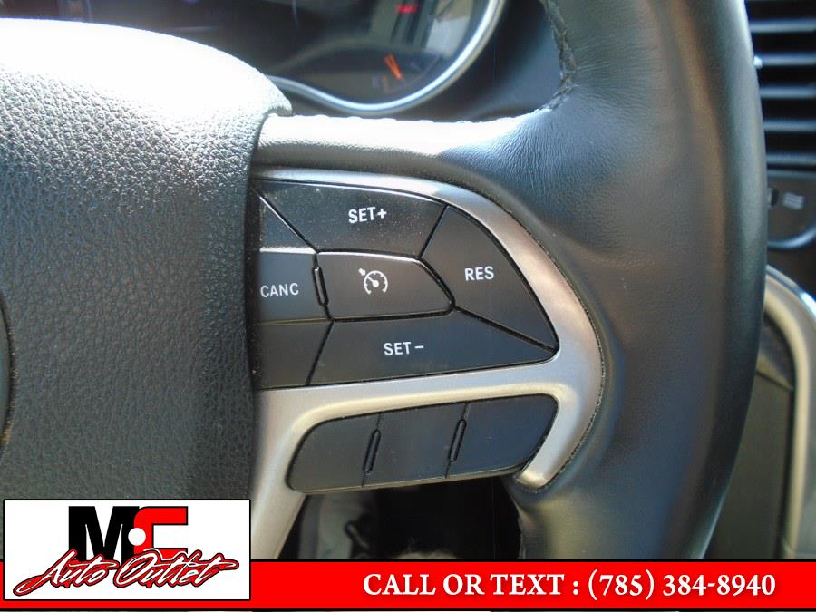 2018 Jeep Grand Cherokee Laredo 4x4, available for sale in Colby, Kansas | M C Auto Outlet Inc. Colby, Kansas 2018 Jeep Grand Cherokee Laredo 4x4, available for sale in Colby, Kansas | M C Auto Outlet Inc. Colby, Kansas