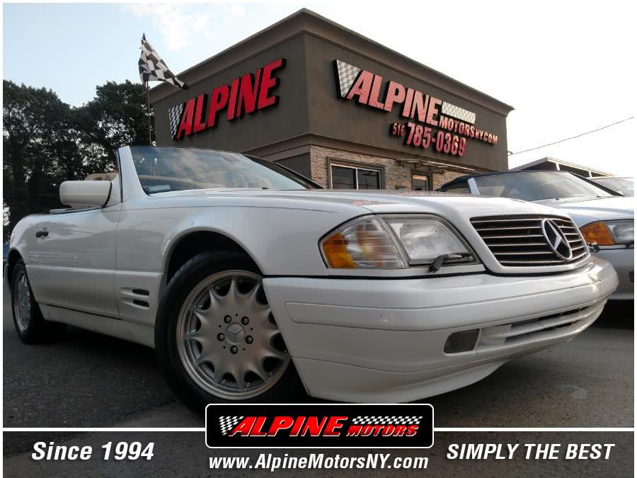 1997 Mercedes-Benz SL-Class 2dr Roadster 3.2L, available for sale in Wantagh, New York | Alpine Motors Inc. Wantagh, New York