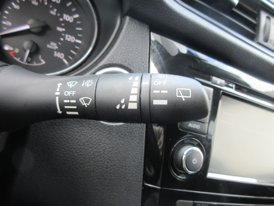 2019 Nissan Rogue FWD SV, available for sale in Linden, New Jersey | Route 27 Auto Mall. Linden, New Jersey 2019 Nissan Rogue FWD SV, available for sale in Linden, New Jersey | Route 27 Auto Mall. Linden, New Jersey