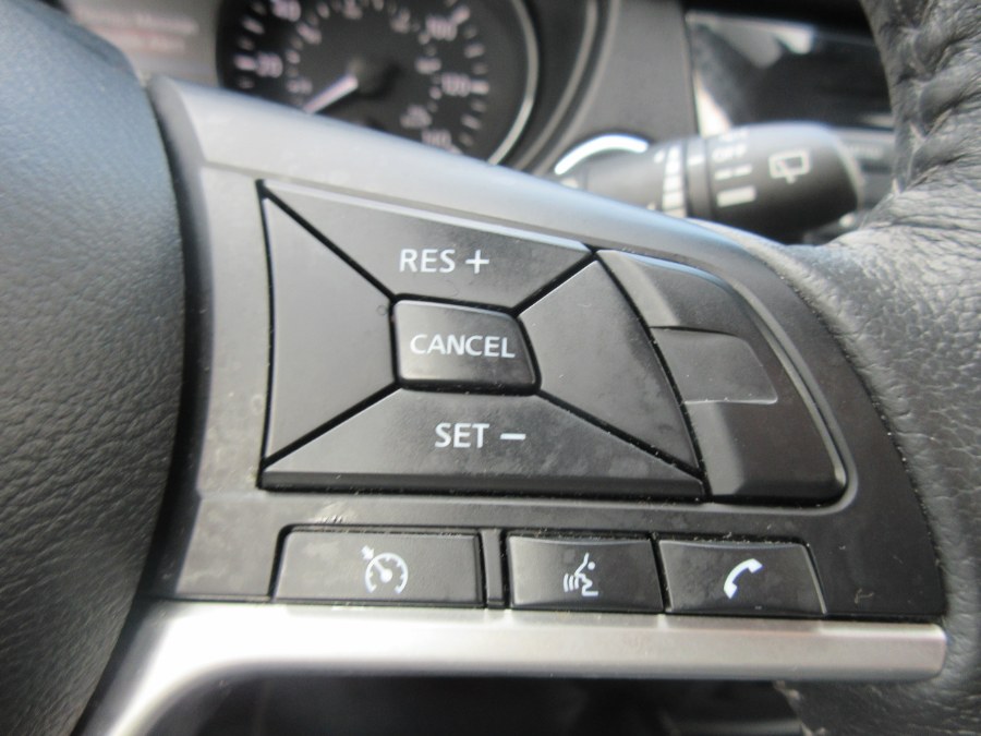 2019 Nissan Rogue FWD SV, available for sale in Linden, New Jersey | Route 27 Auto Mall. Linden, New Jersey 2019 Nissan Rogue FWD SV, available for sale in Linden, New Jersey | Route 27 Auto Mall. Linden, New Jersey