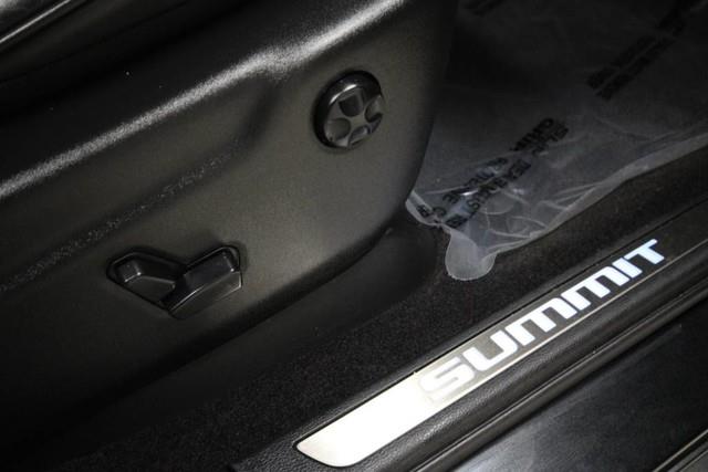 2016 Jeep Grand Cherokee Summit HEMI 4WD w/ Navi & rearCam, available for sale in Maple Shade, New Jersey | Car Revolution. Maple Shade, New Jersey 2016 Jeep Grand Cherokee Summit HEMI 4WD w/ Navi & rearCam, available for sale in Maple Shade, New Jersey | Car Revolution. Maple Shade, New Jersey