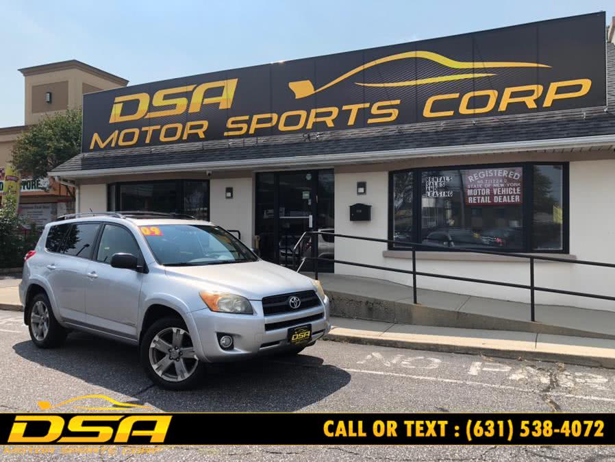 2009 Toyota RAV4 4WD 4dr 4-cyl 4-Spd AT Sport (Natl), available for sale in Commack, New York | DSA Motor Sports Corp. Commack, New York