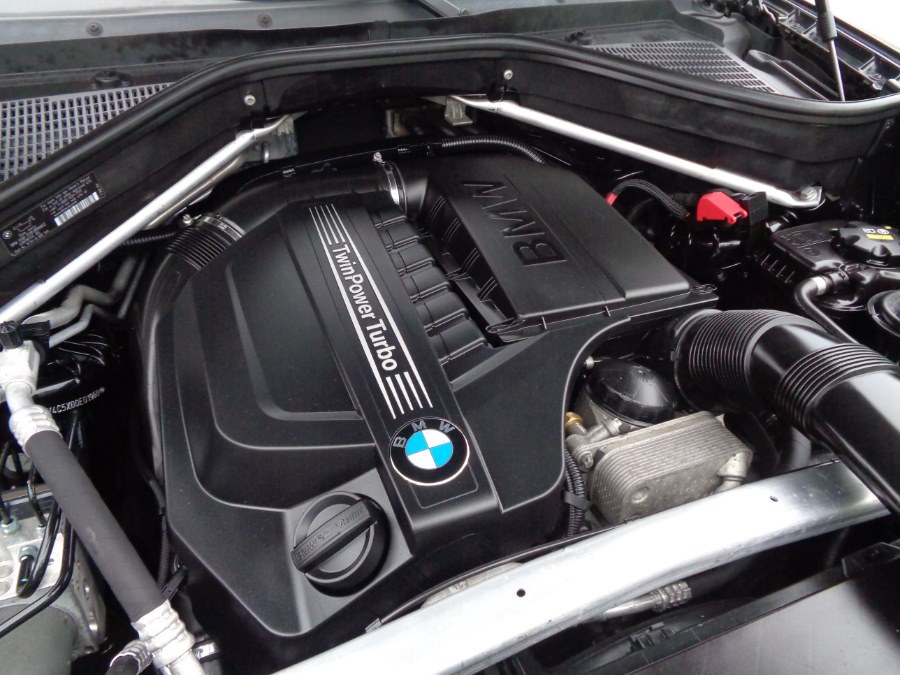 2013 BMW X5 AWD 4dr xDrive35i Premium, available for sale in Valley Stream, New York | NY Auto Traders. Valley Stream, New York 2013 BMW X5 AWD 4dr xDrive35i Premium, available for sale in Valley Stream, New York | NY Auto Traders. Valley Stream, New York
