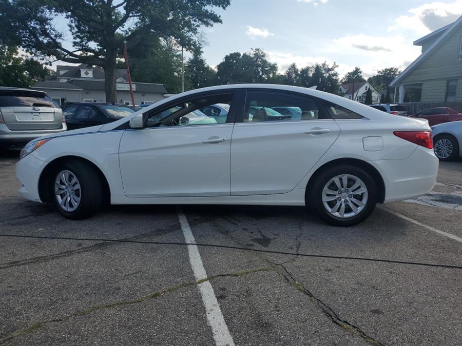 2011 Hyundai Sonata 4dr Sdn 2.4L Auto GLS PZEV, available for sale in Springfield, Massachusetts | Absolute Motors Inc. Springfield, Massachusetts 2011 Hyundai Sonata 4dr Sdn 2.4L Auto GLS PZEV, available for sale in Springfield, Massachusetts | Absolute Motors Inc. Springfield, Massachusetts