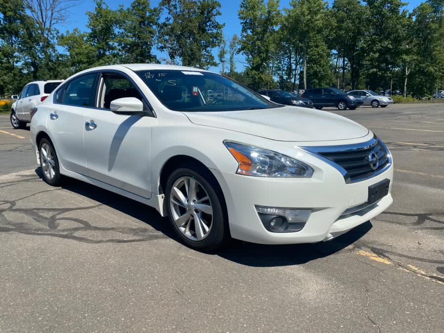 2014 Nissan Altima 4dr Sdn I4 2.5 S, available for sale in Springfield, Massachusetts | Bay Auto Sales Corp. Springfield, Massachusetts