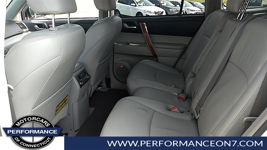 Used Toyota Highlander 4WD 4dr Limited 2008 | Performance Motor Cars. Wilton, Connecticut Used Toyota Highlander 4WD 4dr Limited 2008 | Performance Motor Cars. Wilton, Connecticut