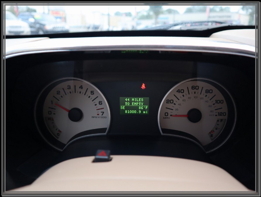 2008 Ford Explorer 4WD 4dr V6 Eddie Bauer, available for sale in Huntington Station, New York | My Auto Inc.. Huntington Station, New York 2008 Ford Explorer 4WD 4dr V6 Eddie Bauer, available for sale in Huntington Station, New York | My Auto Inc.. Huntington Station, New York