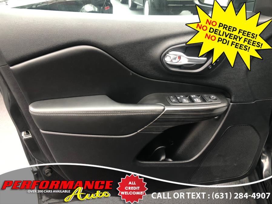Used Jeep Cherokee 4WD 4dr Limited 2014 | Performance Auto Inc. Bohemia, New York Used Jeep Cherokee 4WD 4dr Limited 2014 | Performance Auto Inc. Bohemia, New York
