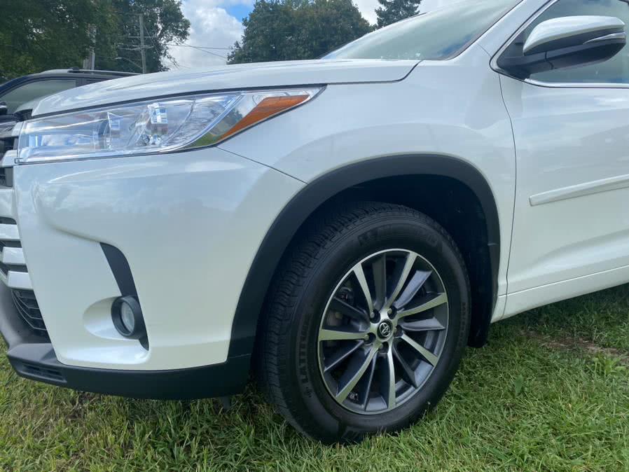 2018 Toyota Highlander XLE V6 AWD (Natl), available for sale in Danbury, Connecticut | Safe Used Auto Sales LLC. Danbury, Connecticut