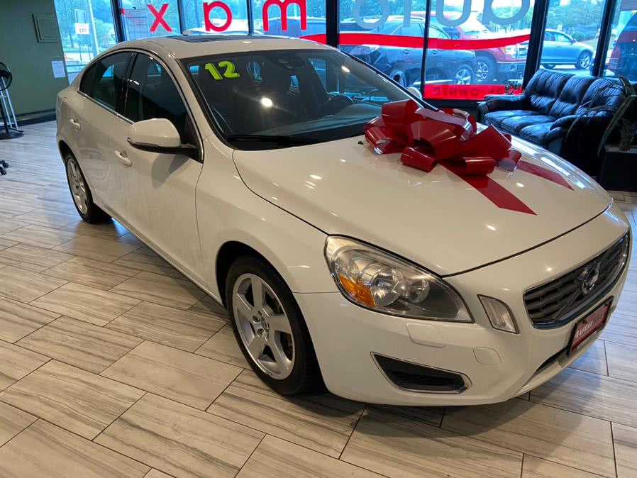 2012 Volvo S60 FWD 4dr Sdn T5 w/Moonroof, available for sale in West Hartford, Connecticut | AutoMax. West Hartford, Connecticut
