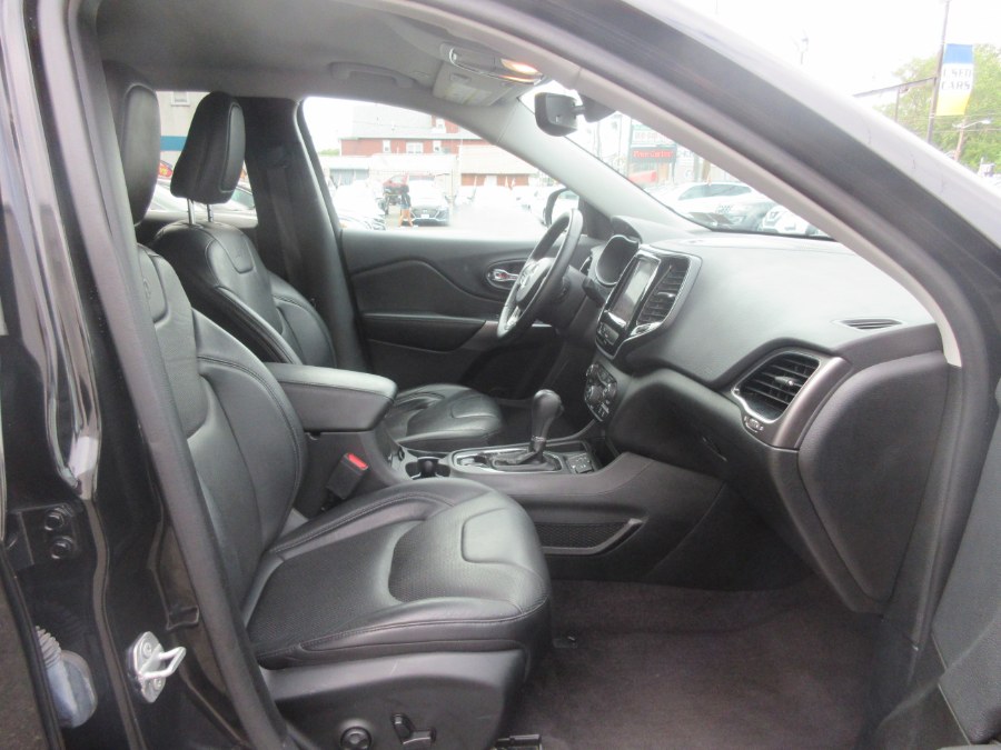 2019 Jeep Cherokee Limited FWD, available for sale in Linden, New Jersey | Route 27 Auto Mall. Linden, New Jersey 2019 Jeep Cherokee Limited FWD, available for sale in Linden, New Jersey | Route 27 Auto Mall. Linden, New Jersey