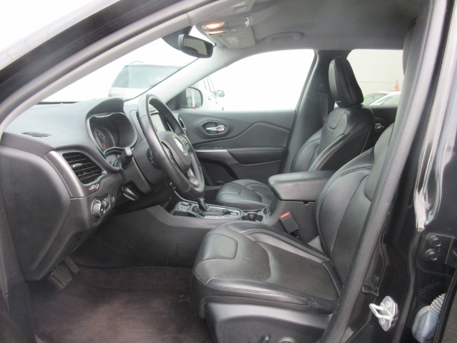 2019 Jeep Cherokee Limited FWD, available for sale in Linden, New Jersey | Route 27 Auto Mall. Linden, New Jersey 2019 Jeep Cherokee Limited FWD, available for sale in Linden, New Jersey | Route 27 Auto Mall. Linden, New Jersey