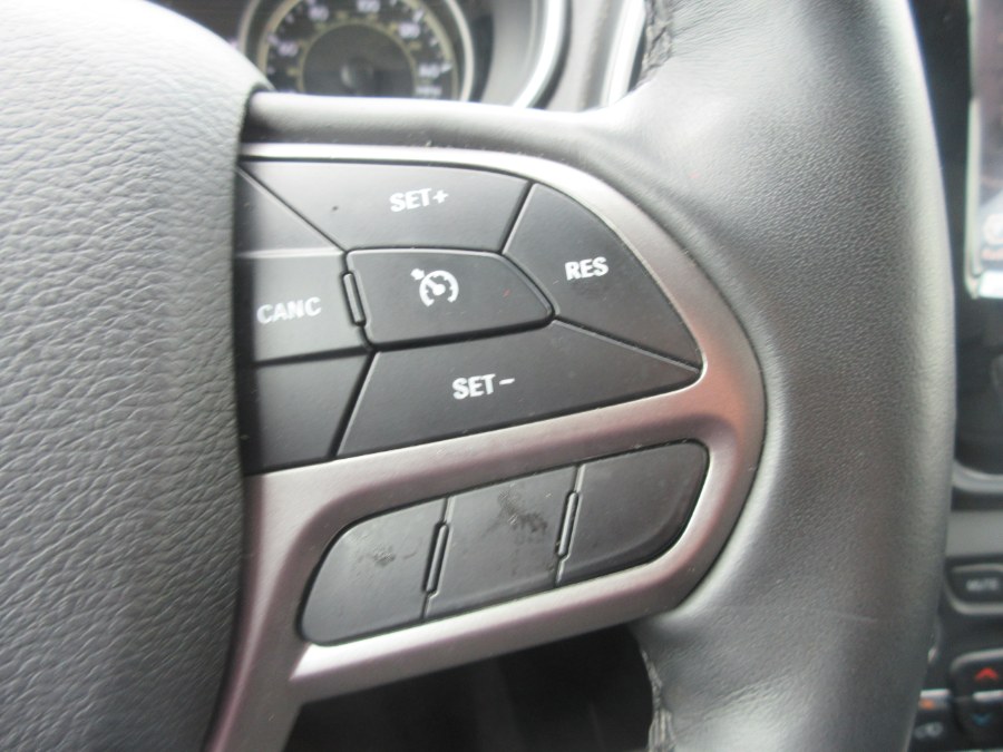 2019 Jeep Cherokee Limited FWD, available for sale in Linden, New Jersey | Route 27 Auto Mall. Linden, New Jersey 2019 Jeep Cherokee Limited FWD, available for sale in Linden, New Jersey | Route 27 Auto Mall. Linden, New Jersey