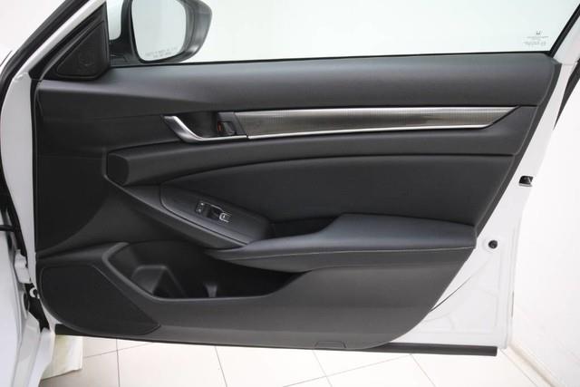 Used Honda Accord Sedan Sport 1.5T w/ rearCam 2018 | Car Revolution. Maple Shade, New Jersey Used Honda Accord Sedan Sport 1.5T w/ rearCam 2018 | Car Revolution. Maple Shade, New Jersey