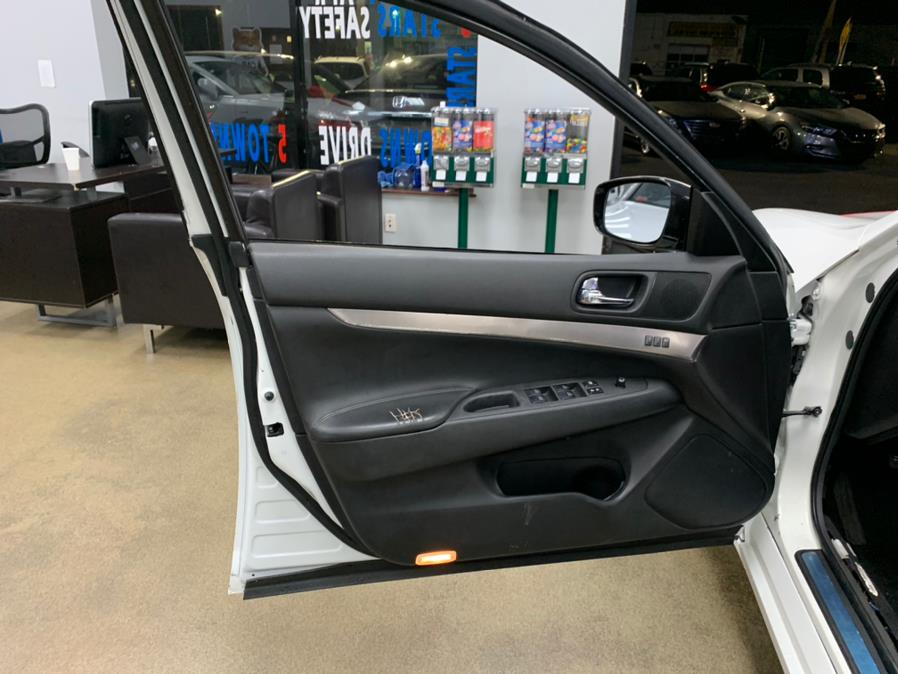 2013 Infiniti G37 Sedan 4dr x AWD, available for sale in Inwood, New York | 5 Towns Drive. Inwood, New York 2013 Infiniti G37 Sedan 4dr x AWD, available for sale in Inwood, New York | 5 Towns Drive. Inwood, New York