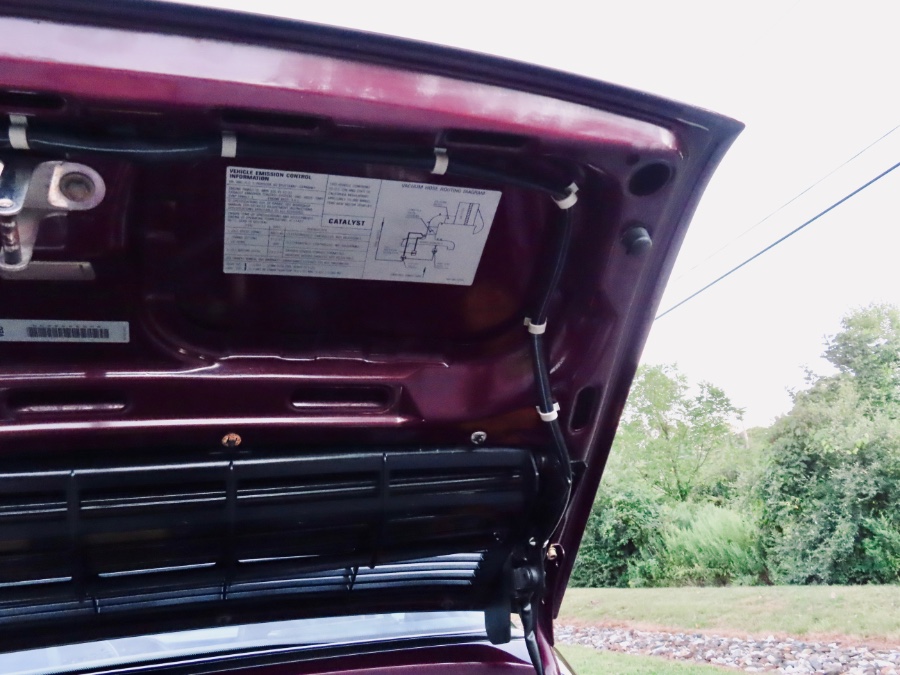 1991 Porsche 911 Carrera 2dr Coupe 2 Targa, available for sale in North Salem, New York | Meccanic Shop North Inc. North Salem, New York 1991 Porsche 911 Carrera 2dr Coupe 2 Targa, available for sale in North Salem, New York | Meccanic Shop North Inc. North Salem, New York