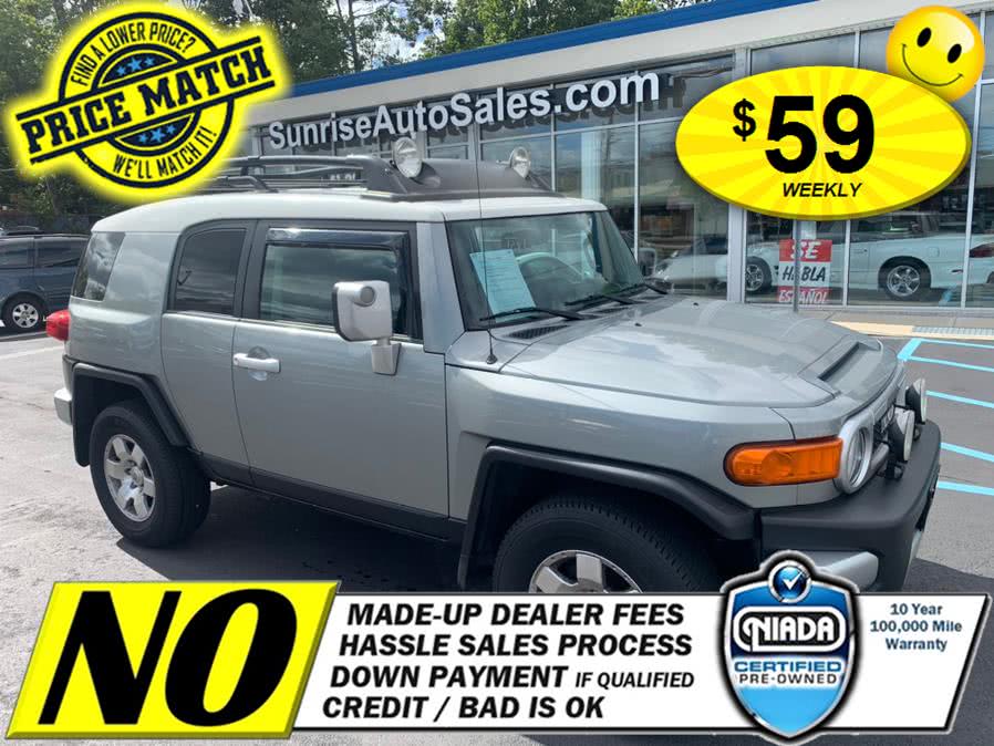 2009 Toyota FJ Cruiser 4WD 4dr Auto (Natl), available for sale in Rosedale, New York | Sunrise Auto Sales. Rosedale, New York
