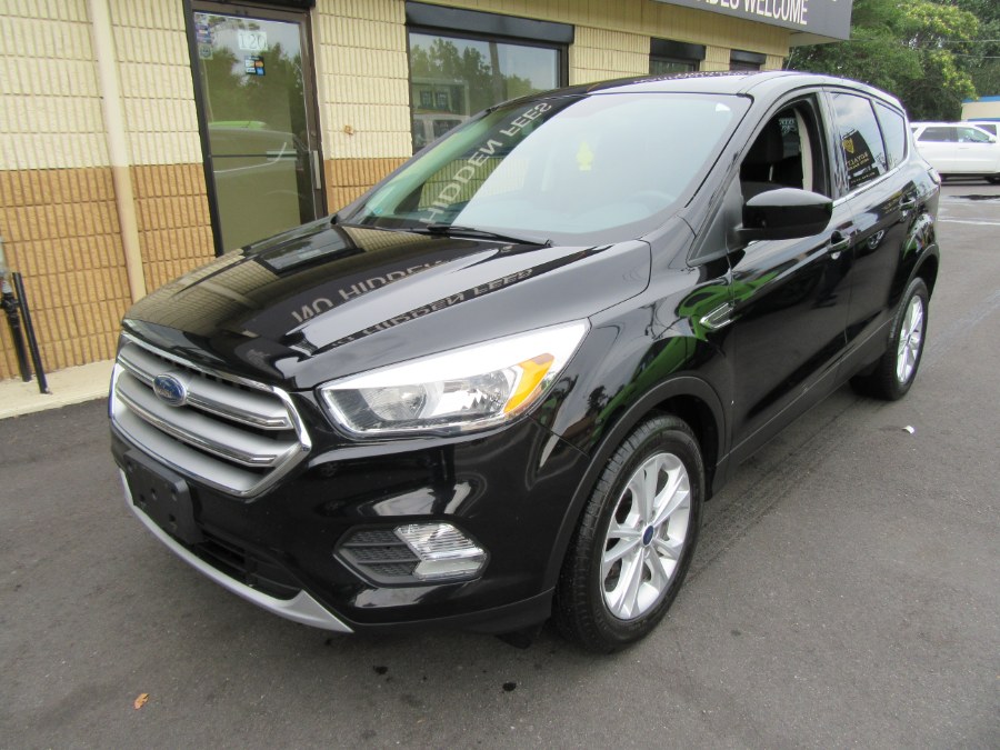 2017 Ford Escape SE, available for sale in Little Ferry, New Jersey | Royalty Auto Sales. Little Ferry, New Jersey 2017 Ford Escape SE, available for sale in Little Ferry, New Jersey | Royalty Auto Sales. Little Ferry, New Jersey