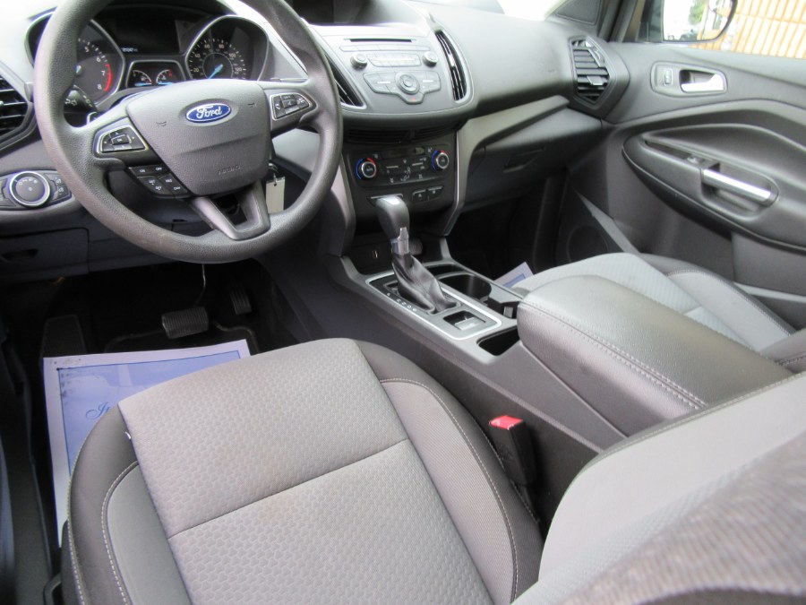 2017 Ford Escape SE, available for sale in Little Ferry, New Jersey | Royalty Auto Sales. Little Ferry, New Jersey 2017 Ford Escape SE, available for sale in Little Ferry, New Jersey | Royalty Auto Sales. Little Ferry, New Jersey